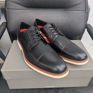 Stacy Adams Black Leather Cap-Toe Derby with Tan Welt and Cream Sole